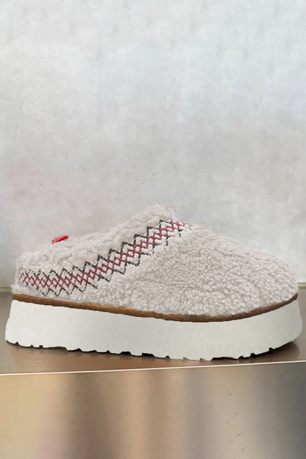 Embroidered Plush Slippers