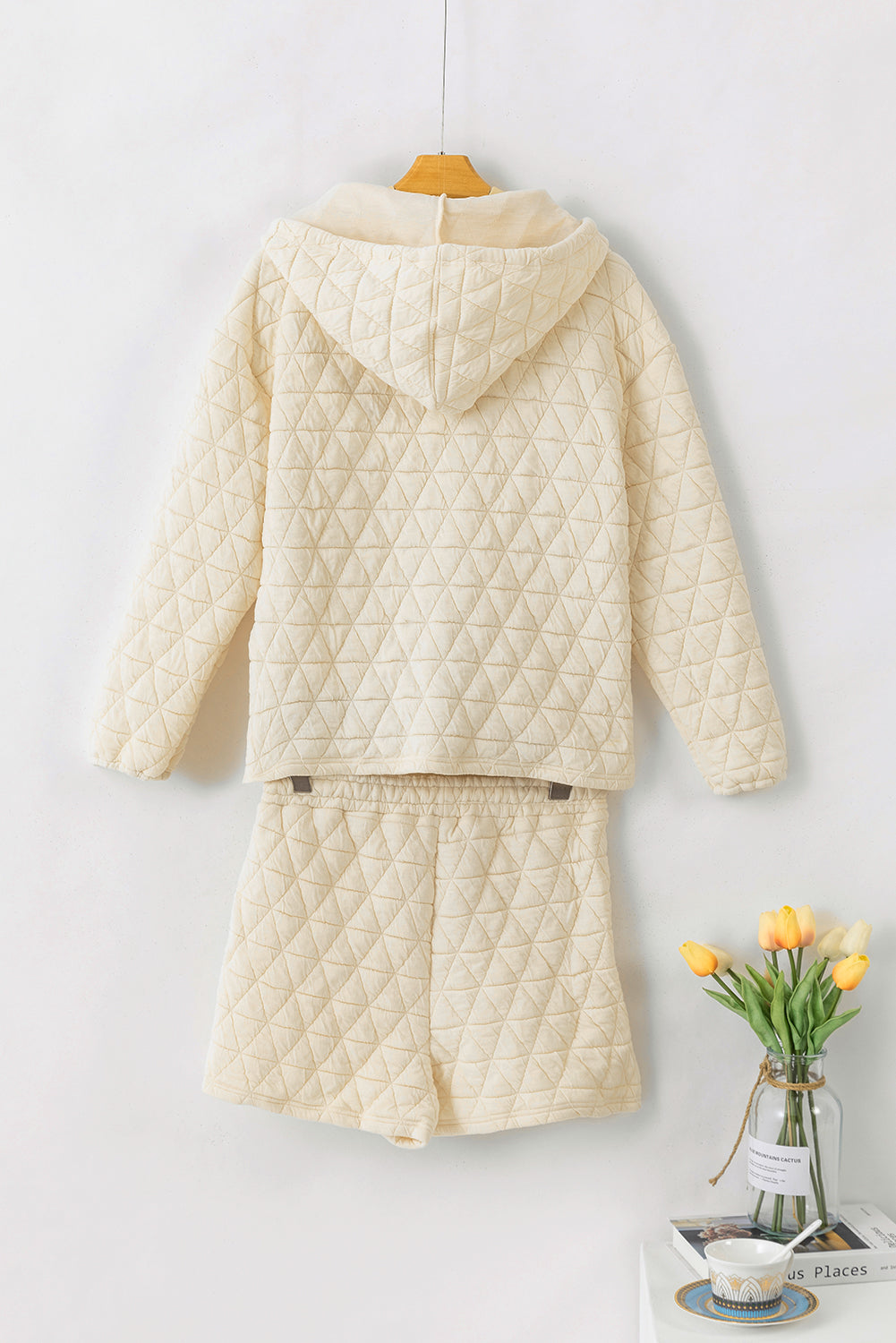 Dark Grey Solid Quilted Pullover and Pants Outfit