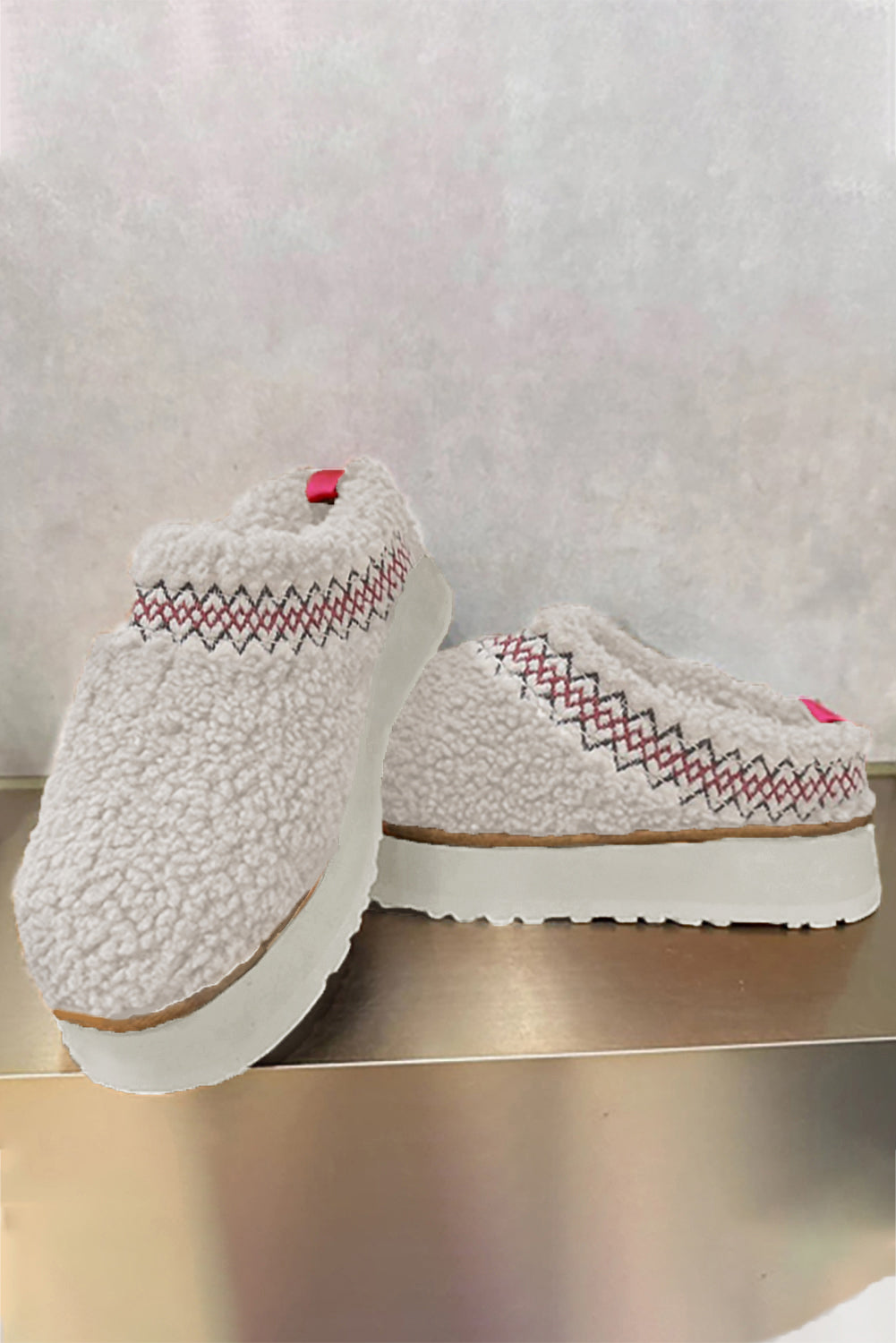 Embroidered Plush Slippers