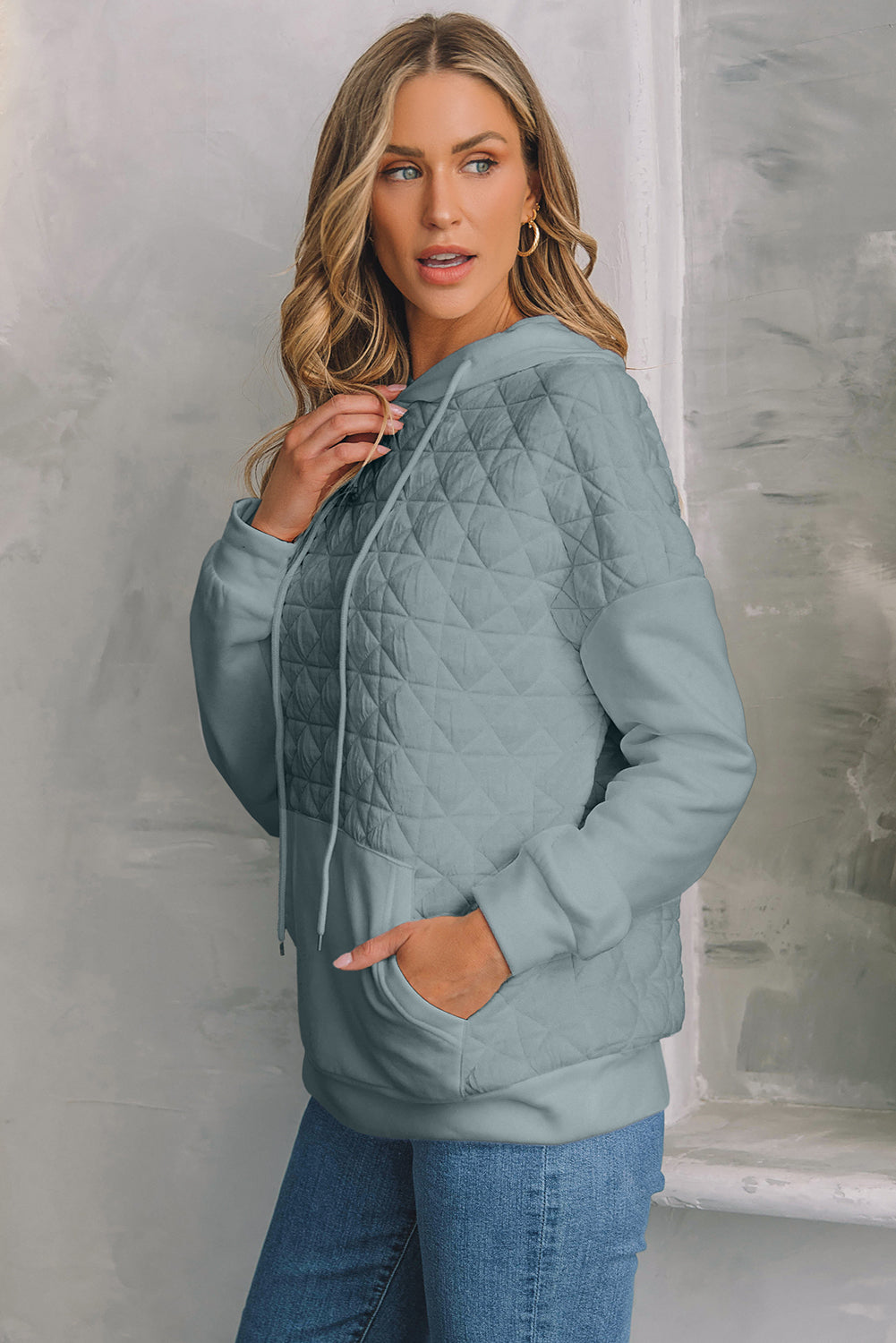 Dark Grey Solid Quilted Pullover and Pants Outfit