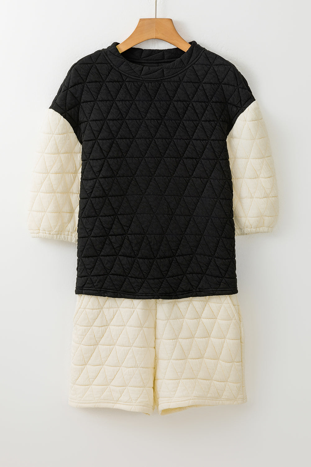 Dark Grey Solid Quilted Pullover and Pants Outfit