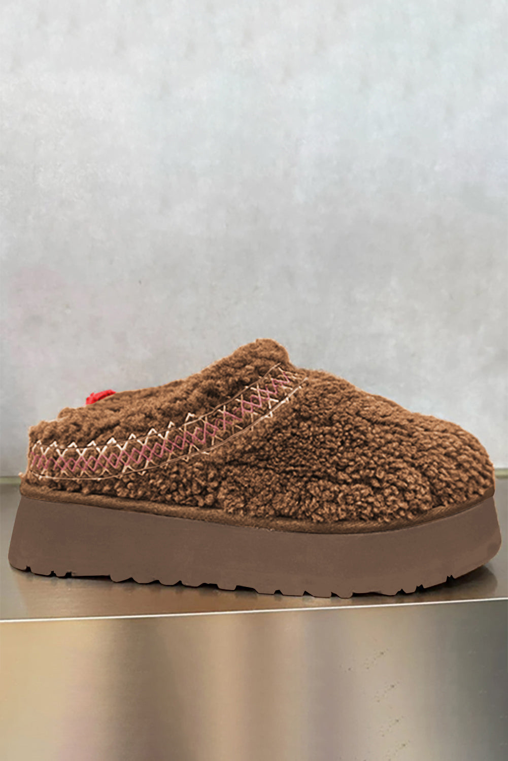 Embroidered Plush Slippers
