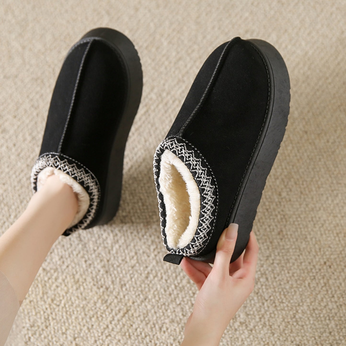 Fur Seam Slippers